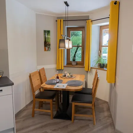 Apartment 4 Sterne - Zur Fliegerbank- In Der Rhoen