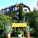 4 Sterne - Zur Fliegerbank- In Der Rhoen Apartmán *