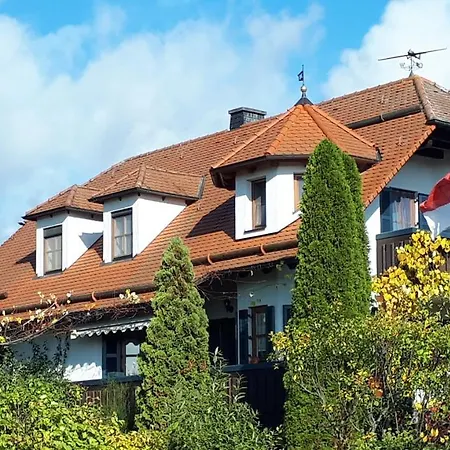 4 Sterne - Zur Fliegerbank- In Der Rhoen Apartment Frauenroth